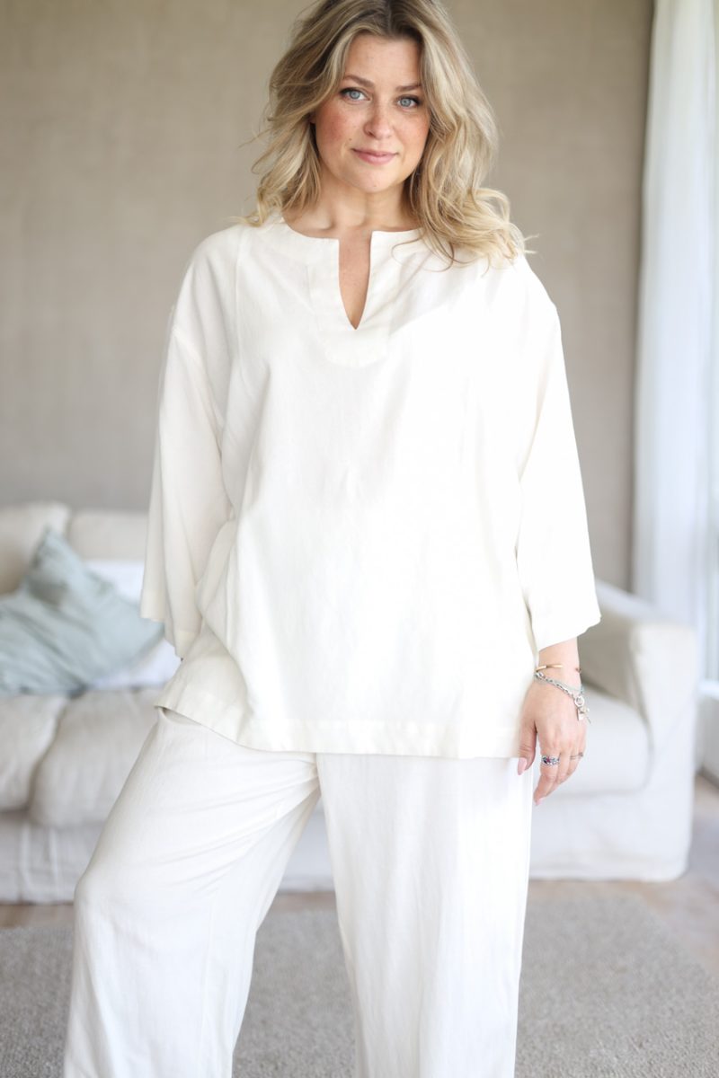 ANGIE Blus i bambu/lin, Offwhite