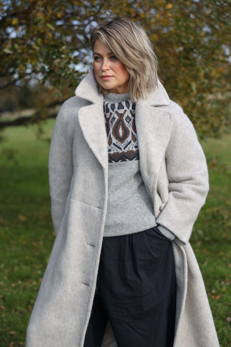 KORBA Kappa i ull, Beige