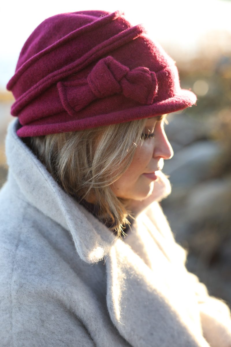 Hatt i kokt ull, Purple