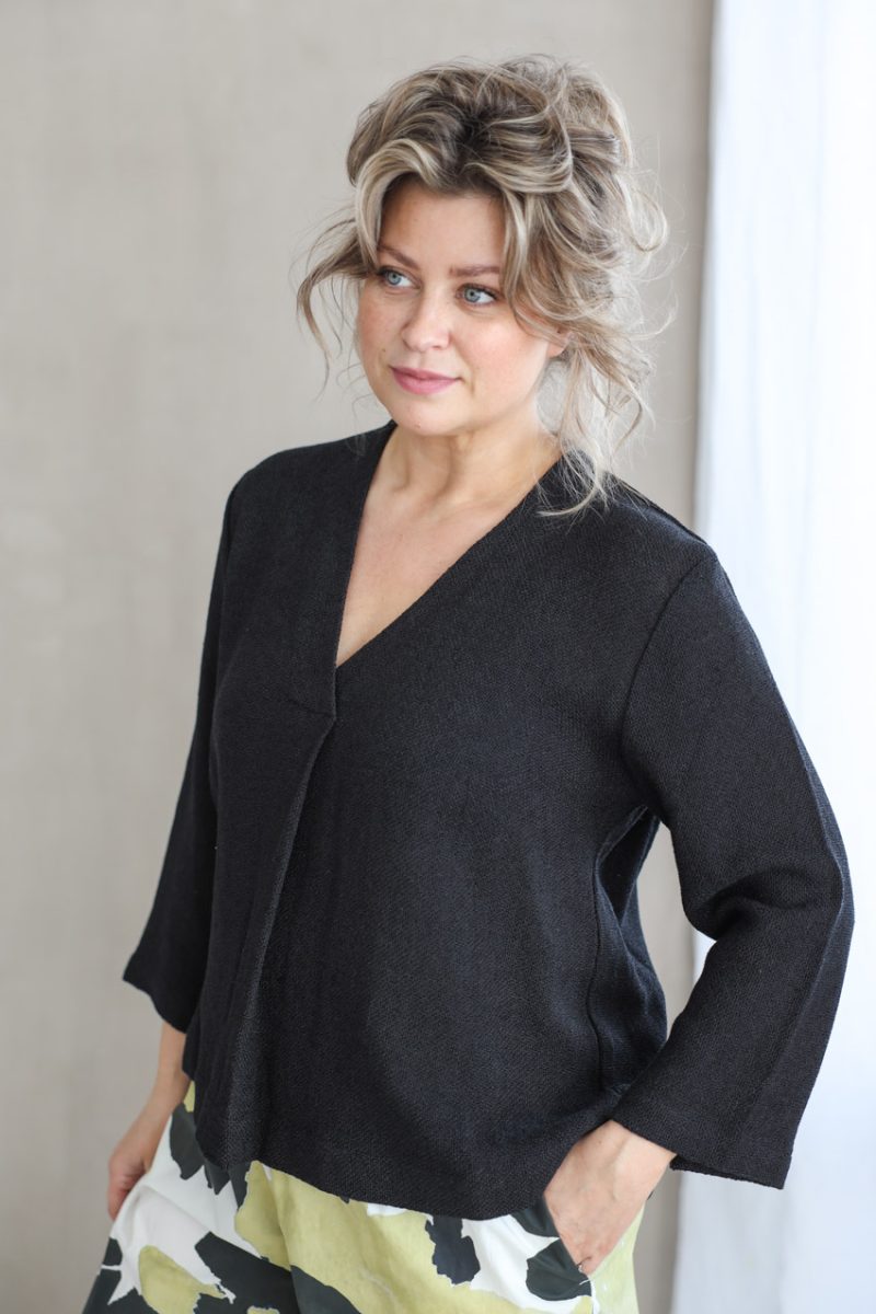 MaDALTON Topp i bomull/viskos, Black