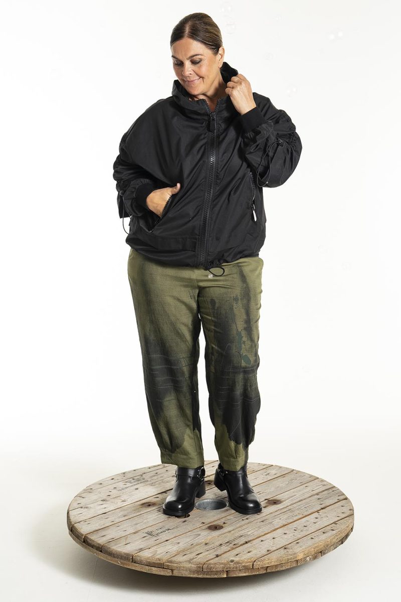 gLOTTI Jacka, Black