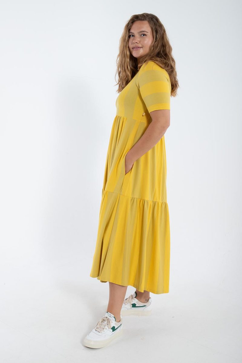 DANEMARKISE Klänning i bomullstrikå, Yellow/Faded Yellow
