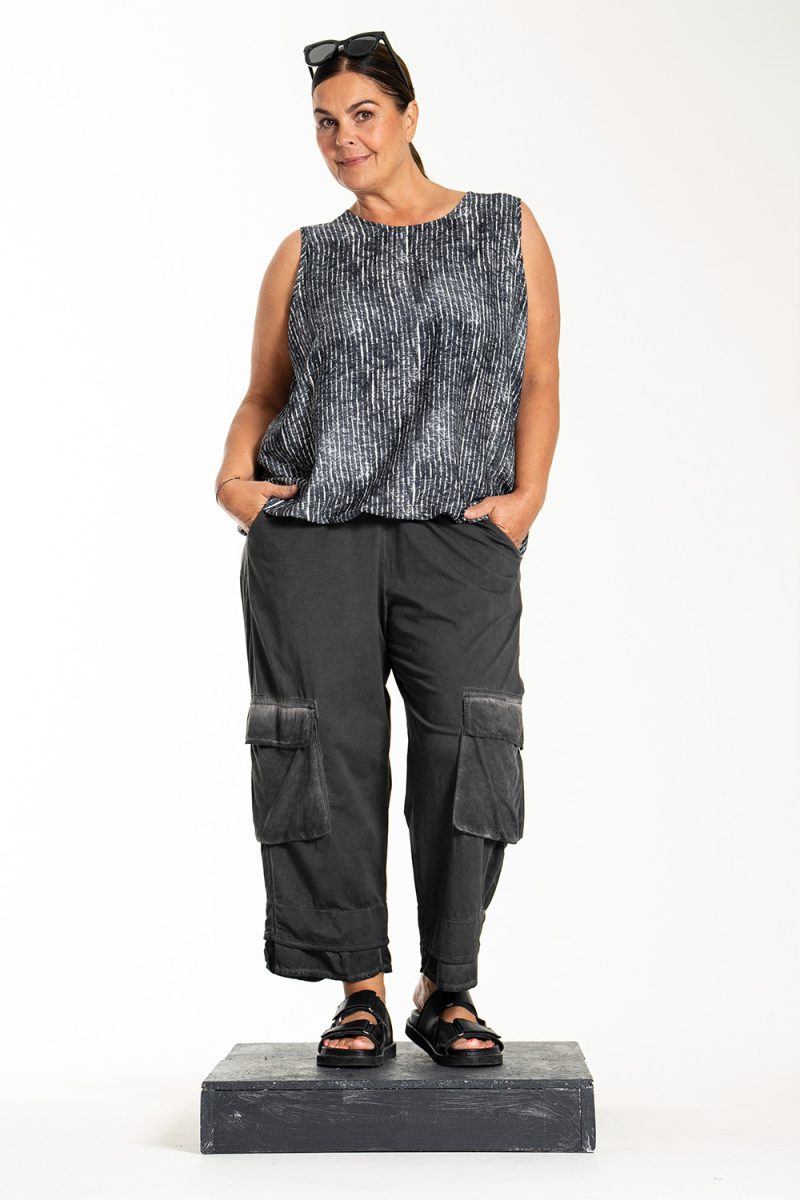 gLEANETTE Byxor i bomull, Washed black