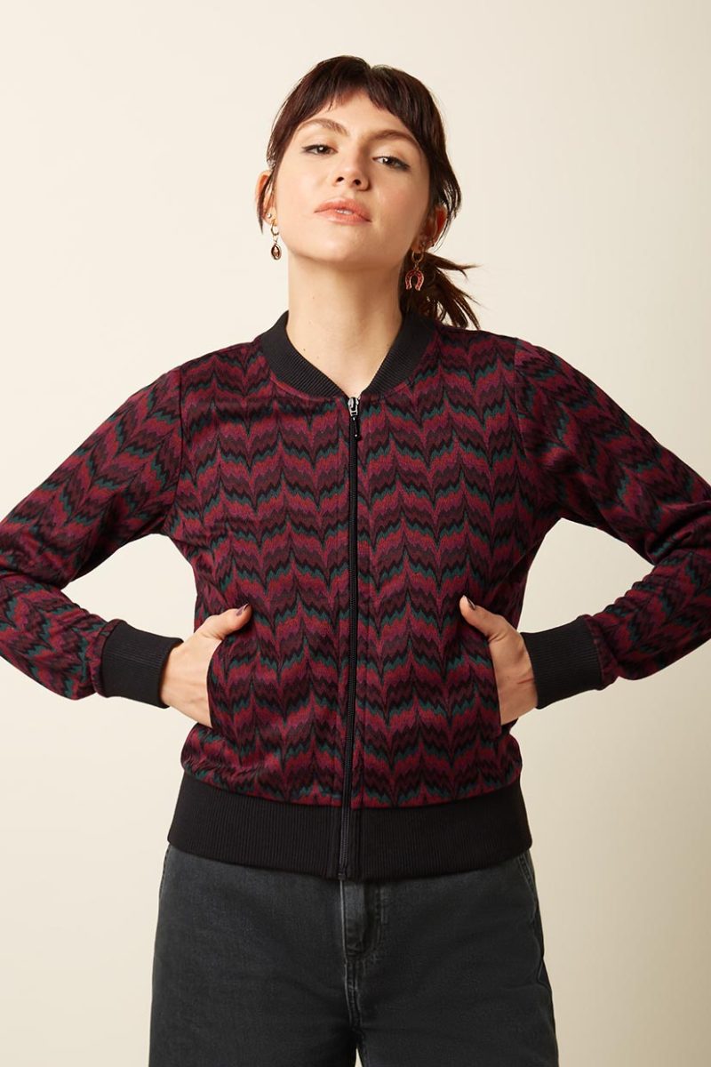 BESSIE ESTELLE ZIGZAG Bomberjacka i viskosmix, Bordeaux Red