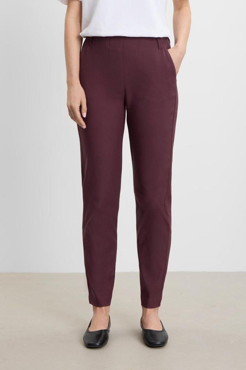 TAYLOR Regular SL Byxor i stretchig viskos, Fig