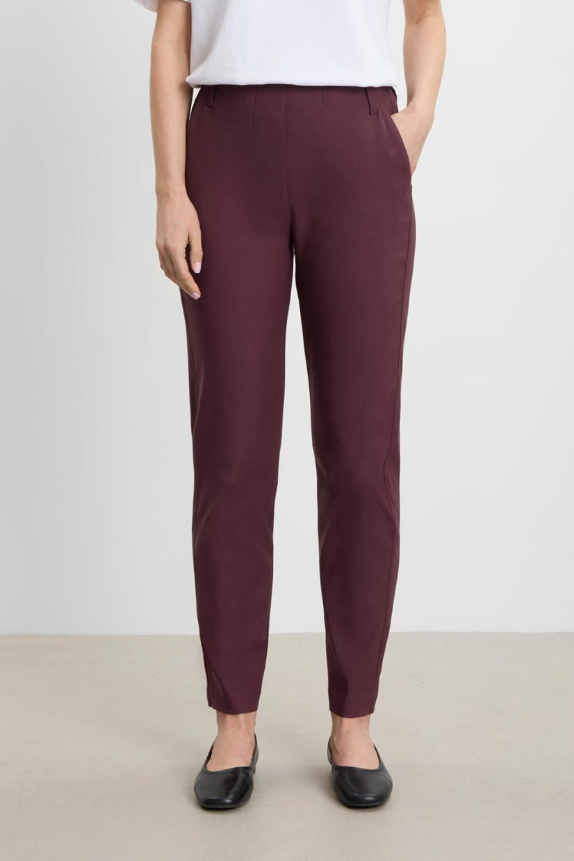 TAYLOR Regular SL Byxor i stretchig viskos, Fig