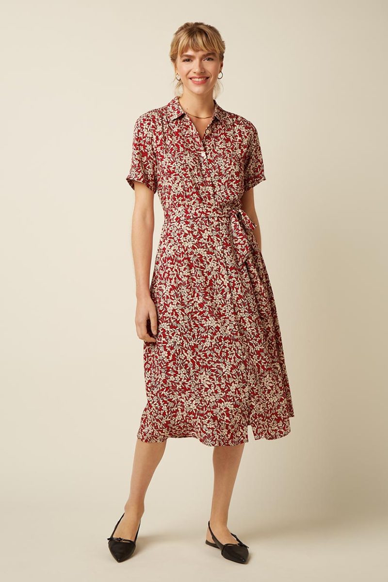 OLIVE PARADISE Klänning i ecoveroviskos, Chili Red