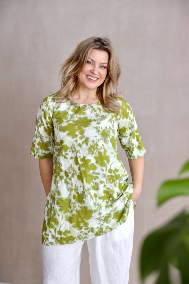 Kortärmad tunika i bomull/lin, Olive