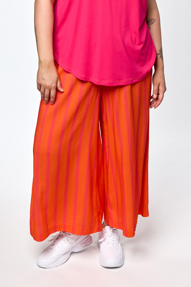 gMILLIE Byxor i viskos, Pink-orange stripe