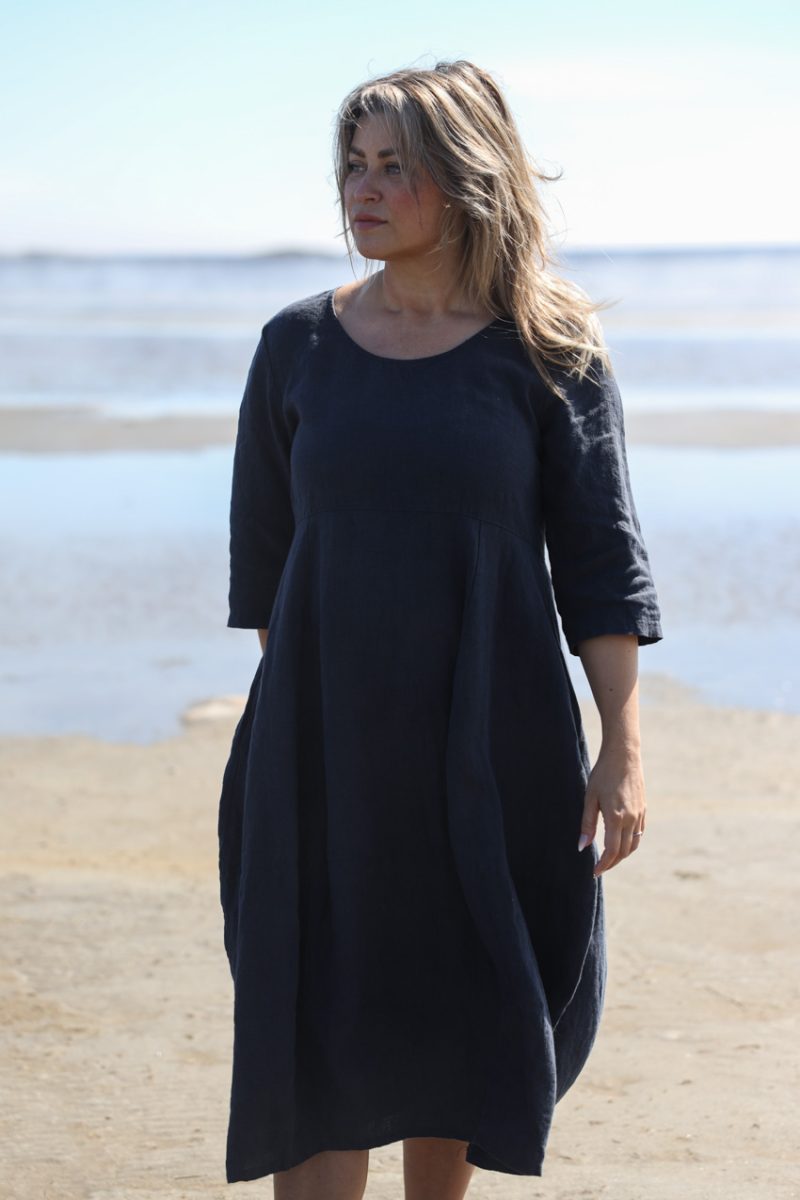 Ballongklänning i lin, Navy