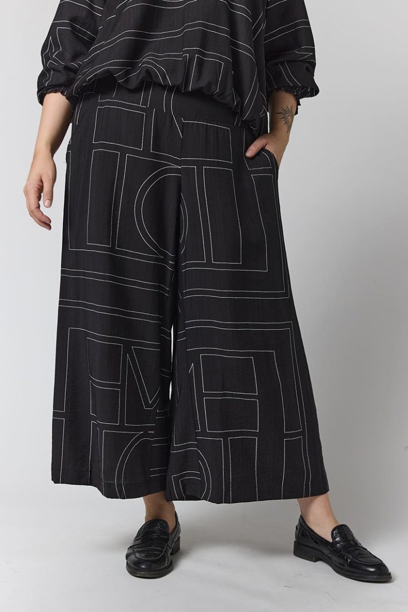 gRUBY Byxor i viskos, Black